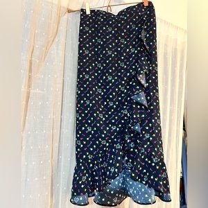 Loft side ruffle skirt